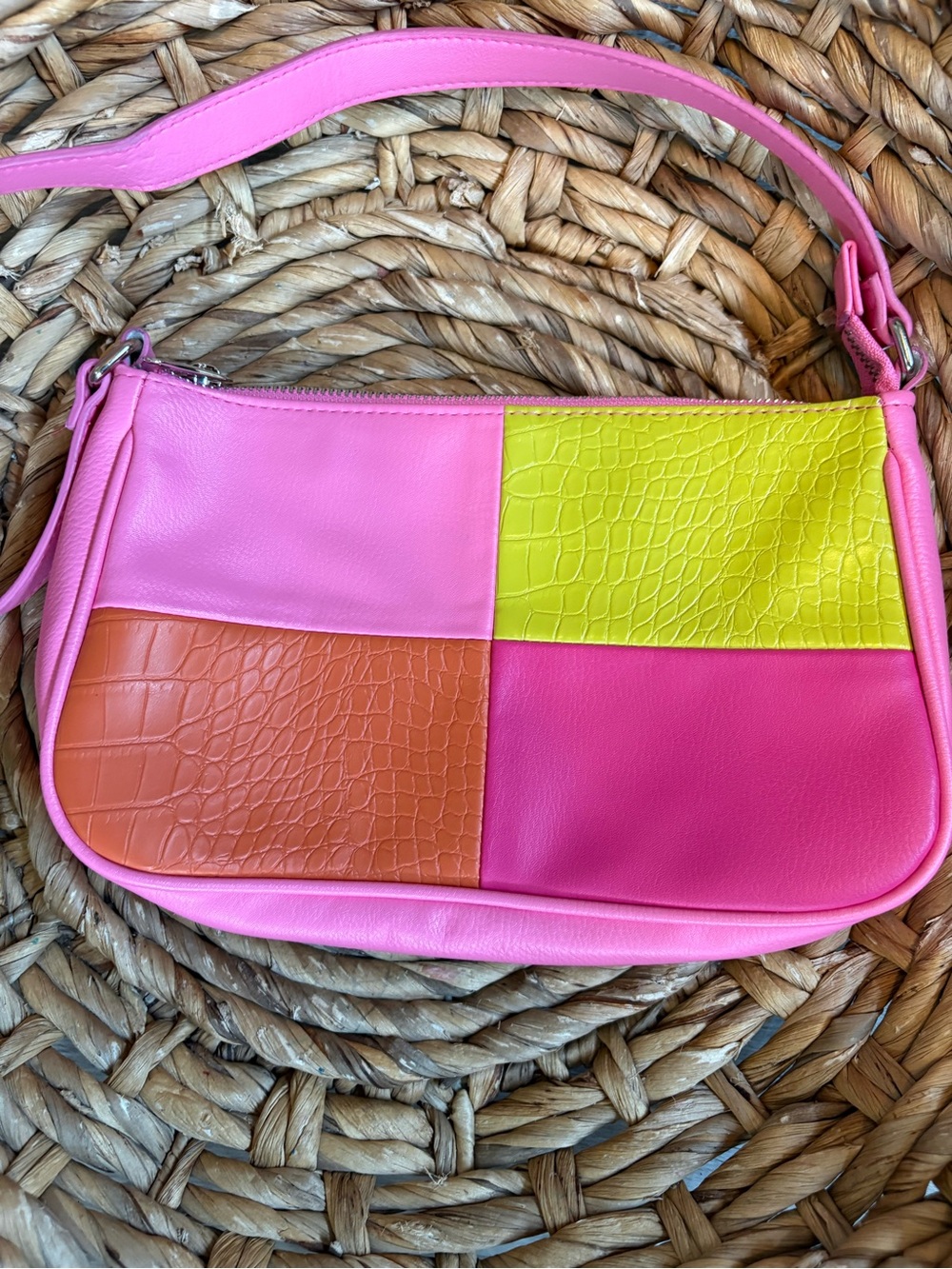 Wild Fable Colorblock Pink, Yellow & Orange Women’s Purse Fun For Summer